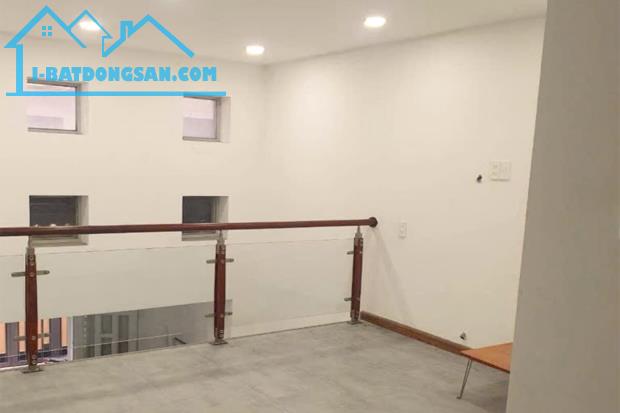 Bán nhà Phạm Văn Chiêu Phường 14 Gò Vấp, 4m x 8m vuông vức 3 phòng ngủ - Giá 5.99 tỷ TL - 1