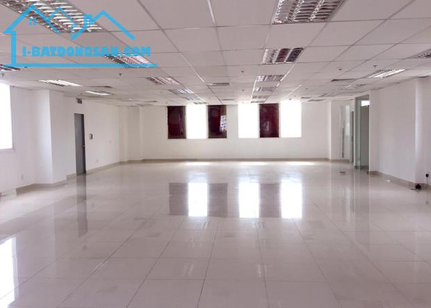 Cho Thuê Nhà Phan Đình Phùng, 202m² x 2 tầng thông sàn, MT hơn 8m, LH 0388168568 - 2