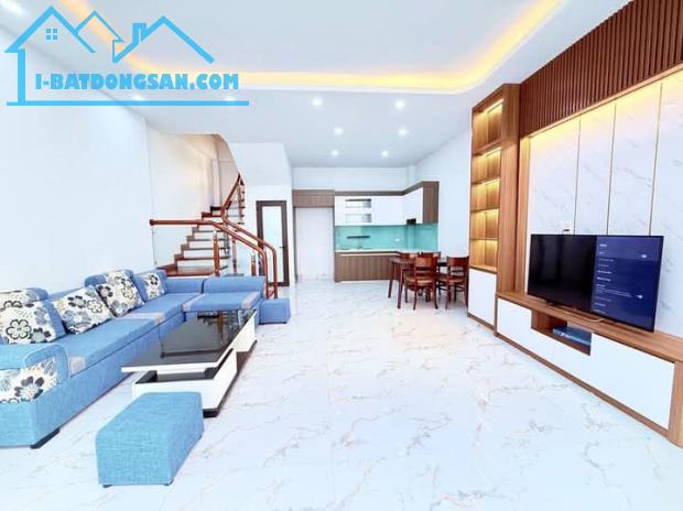 BÁN NHÀ YÊN HÒA - 42M2 - NHÀ 5 TẦNG - Ô TÔ QUA NHÀ - GIÁ 13.5 TỶ - 1