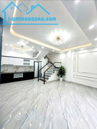 Bán nhà Trần Nguyên Hãn, Nghĩa Xã, Lê Chân, HP. 3 tầng, 46m2, 💰2,86 tỷ. Ngang 4,6m, t1 - 4