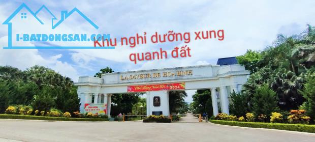 Đất TRỤC CHÍNH đối diện KHU NGHỈ DƯỠNG gần HỒ chỉ hơn 2 tỷ Lương Sơn HB - 1