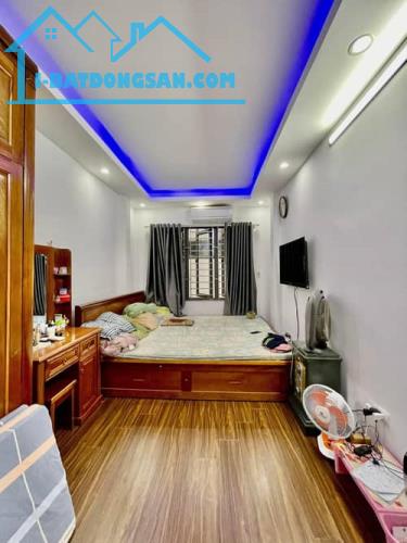 WIE5ZR 🏠 Nhà Minh Khai, 27m², 5 Tầng, Nhà Mới Đẹp, Ngõ Rộng Thoáng, Chỉ 5.4 Tỷ - 4