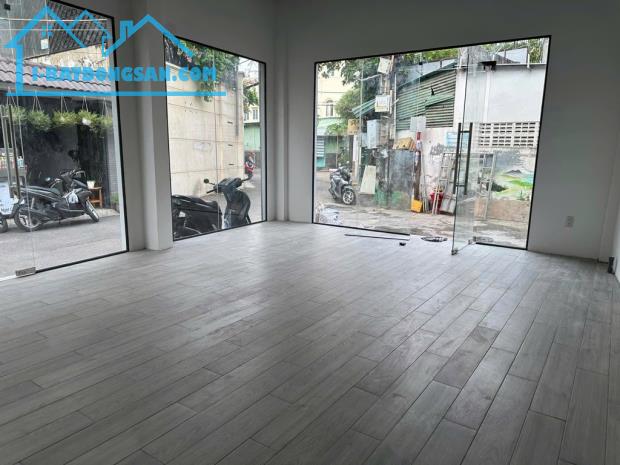 Bán nhà mặt tiền Bình Thạnh Lê Trực ngang 8m dài 8m SHCN 61m2 - 1