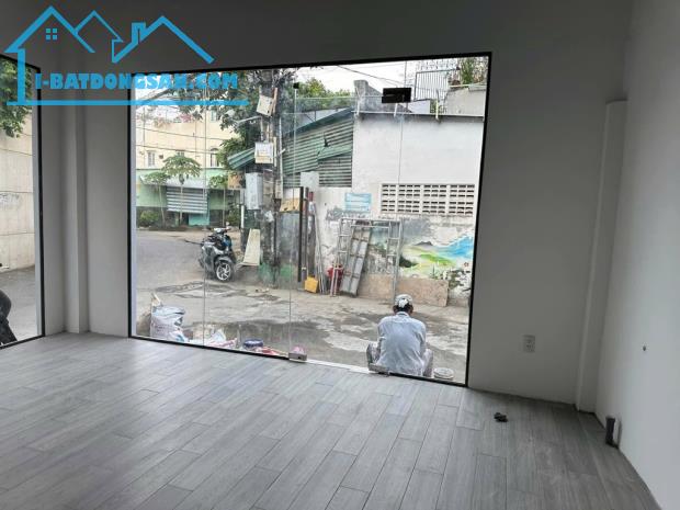 Bán nhà mặt tiền Bình Thạnh Lê Trực ngang 8m dài 8m SHCN 61m2