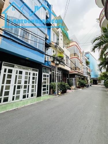 Nhà mới xây khu Đất Thánh - Giáp Quận 10. DT: [4x15m] _ Xe hơi đậu trong nhà. Giá 10.9 tỷ - 5