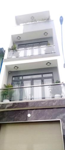 Bình Thành -Bình Tân- 4Tầng -4x15- Hẻm  5m-Chỉ hơn 4xxTỷ. Kết Cấu . * 5PN ,5WC,ST. +Sổ hồn - 4