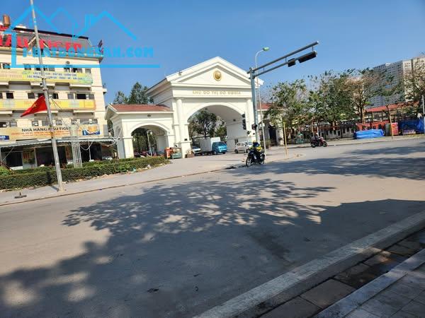 BÁN  LÔ  ĐẤT  ĐẸP  50M TỔ 8 - YÊN NGHĨA HÀ ĐÔNG  - VIEW HỒ - Ô TÔ  TRÁNH  - KINH  DOANH - 2