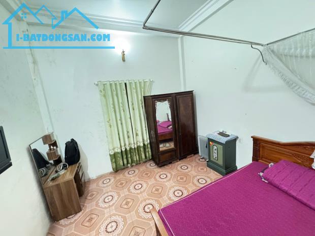 Bán nhà 3 tầng đường chính kinh doanh sầm uất Đội Cung- phường Trường Thi - gần chợ - gần - 1