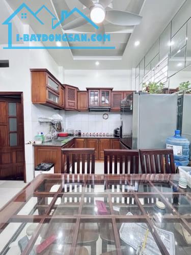 🏠Nhà Quang Trung - Gò Vấp - Xe hơi ngủ - 4 Tầng - 45m2 - Gần mt đường số - Giá 6 tỷ Nhỉnh - 3