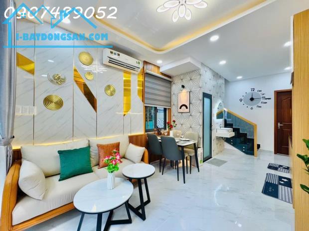 [ NHÀ ĐẸP GIÁ GIẢM SÂU] Bán nhà 44m², 2 tầng, 3PN, Gò Vấp, 5.8 tỷ, sổ hồng, Tặng full nội