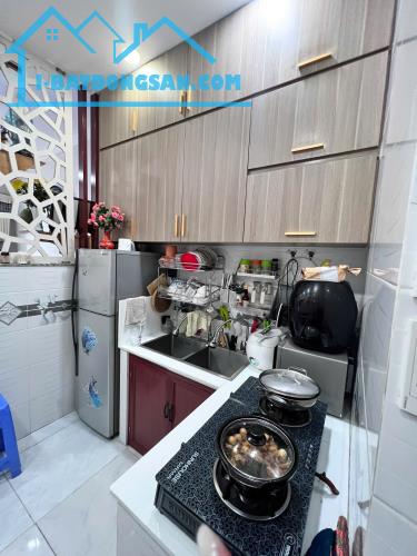 BÁN NHÀ TỈNH LỘ 10 - GẦN NHÀ THỜ PHAULO - KHU TÊN LỬA NGAY Đ 29 - 2 TẦNG 2PN  NHỈNH 2 TỶ - 1