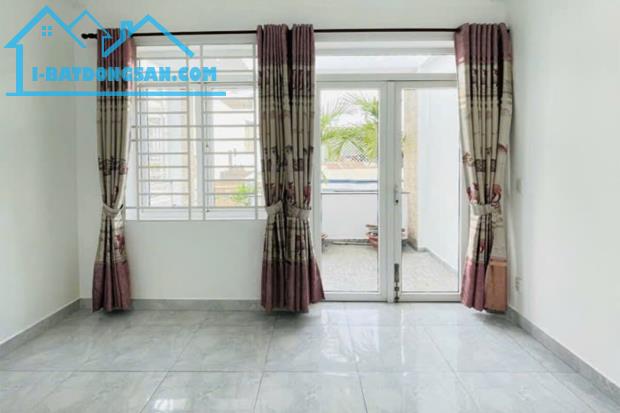 Bán nhà Quang Trung Phường 8, Xe hơi, 3 Tầng 65m² (4m x 16.2m) 3 phòng - Giá 6.6 tỷ TL - 1