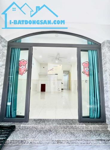 Đường Trần Xuân Soạn 56m² - 3 tầng _ 4 x15 - chỉ 5.6 tỷ P.Tân Kiểng Q7. LH 0938827657