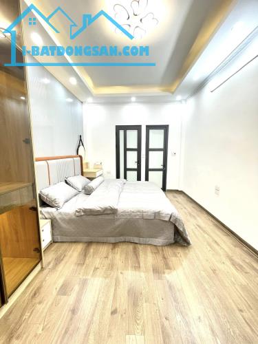 Nhà phố An Dương Vương, ô tô đỗ cổng, nhà đẹp full nội thất, gần khu Ciputra chỉ 6.15 tỷ. - 2