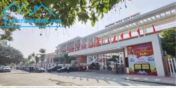 CHÍNH CHỦ CẦN BÁN 51M² ĐẤT  NGAY TRƯỜNG PTCS VẠN PHÚC - VẠN PHÚC 1 THANH TRÌ , CHÀO 1.95 T