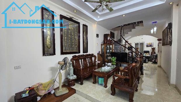 NHÀ HÀ TRÌ - TRUNG TÂM HÀ ĐÔNG - ÔTÔ LÙI CỬA, SÂN RỘNG, 62M2- 5T- NHỈNH 8 TỶ - 3