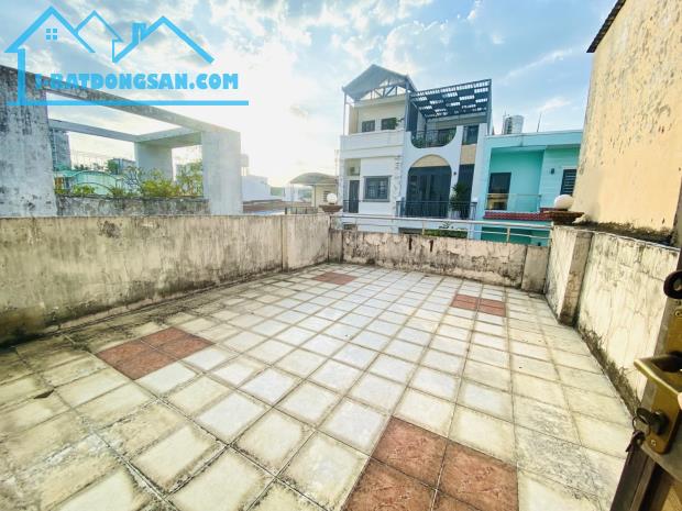 Chính Chủ Lâu Đời nay kẹt tiền Cần Bán Gấp - ngay Đông Hưng Thuận - Quận 12.  ❗120m2 (4.7 - 3