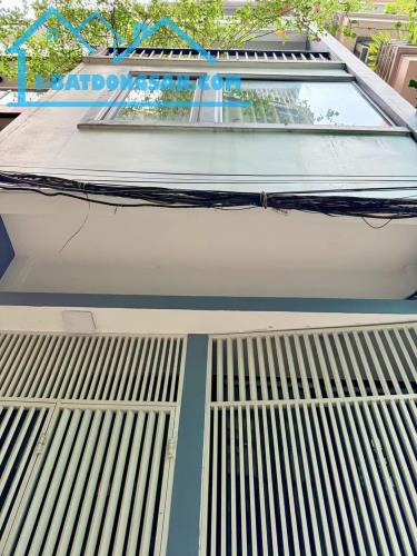 THỤY KHUÊ- NHÀ ĐẸP GẦN PHỐ-43M X 5T GIÁ 7,5 TỶ - 1
