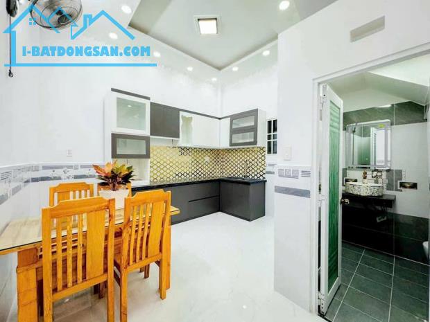 Hết vốn cần bán gấp nhà Nơ Trang Long, Phường 13, Bình Thạnh, Giá 2.650tỷ, Diện tích 62m2 - 3