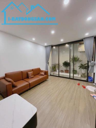PHÂN LÔ NHÀ ĐẸP LONG LANH NGỌC THỤY 32M2 x 5T FULK NỘI THẤT, 20M MẶT PHỐ. 6,2TỶ - 3