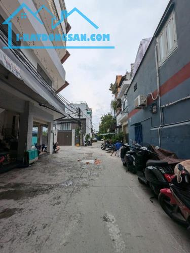 Bán nhà 2 Tầng nhỏ xinh liền kề Quận 1, Nội thất ĐẸP phù hợp gia đình ít người - 5