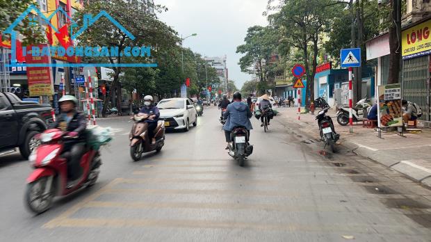 DUY NHẤT MẢNH ĐẤT VÀNG NGUYỄN SƠN 90M, MT6M, 2 MẶT THOÁNG TRƯỚC SAU Ô TÔ VÀO, CHẠY QUANH. - 3