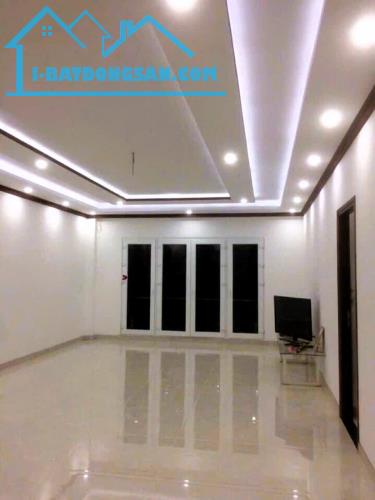 Cho thuê nhà 5 tầng 6pn 1000m2 đường Hoàng Diệu 2 - Linh Chiểu - 3