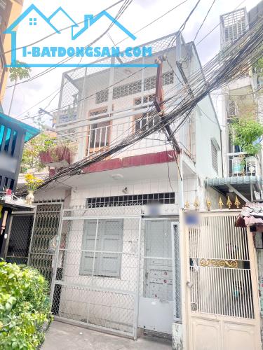 Bán nhà 1 lầu gần hẻm xe hơi đường Âu Dương Lân Phường 3 Quận 8