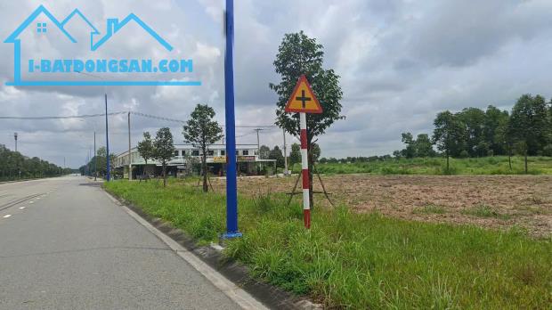 ĐẤT BÀU BÀNG - 150M2 - SỔ SẴN - CÓ NHÀ CẤP 4 - 2