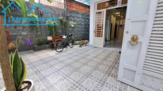 NHÀ ĐẸP B.ÁN - NGUYỄN THÁI SƠN P4 GV - NGAY KHU TRUNG TÂM QUẬN -  DT 75M² - 2 TẦNG - 5