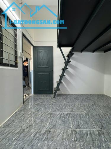 CHO THUÊ CĂN HỘ DỊCH VỤ - 20M² - GÁC LỬNG - THANG MÁY - NUÔI PET - QUẬN BÌNH TÂN - 1