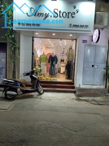 MÌNH CẦN SANG NHƯỢNG SHOP PHỐ QUẦN ÁO ĐẶNG VĂN NGỮ, QUẬN ĐỐNG ĐA