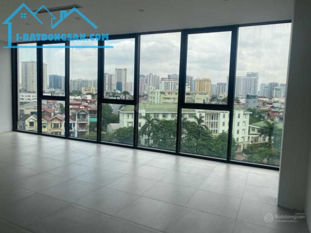 Bán nhà PL Lê Quang Đạo 240m2 x MT 24m - Ô tô - KDVP - Vỉa Hè - 3