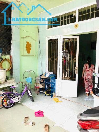 Nhà sổ riêng thổ cư 2 tỷ/66m2, đường ô tô thông - 1