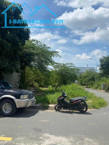 Bán nhanh 2 nền dự án Diamond Town, P. Phú Hữu, quận 9. Vị trí đẹp, đường lớn 10m, 4,7 tỷ - 4