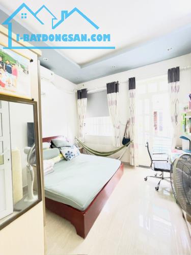 Nhà đẹp ở ngay - hàng hiếm giá tốt - tiện ích khỏi bàn - khu dân trí cao -  48m², 2PN, 2 - 3