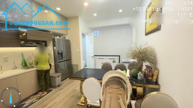 🏡🏡🏡 NHÀ 4 TẦNG HẺM XE HƠI TRÁNH ĐƯỜNG QUANG TRUNG. P 8 ..GV  + DT 75M ...4.1X 18 .💸💸 - 4