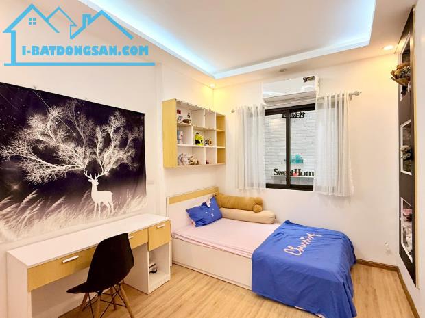 BÁN NHÀ TÂY SƠN, 52M, 6T, MT 3,3M, Ô TÔ, Ở SƯỚNG, MỚI, PHÂN LÔ, CHỈ 11,5 TỶ. - 2