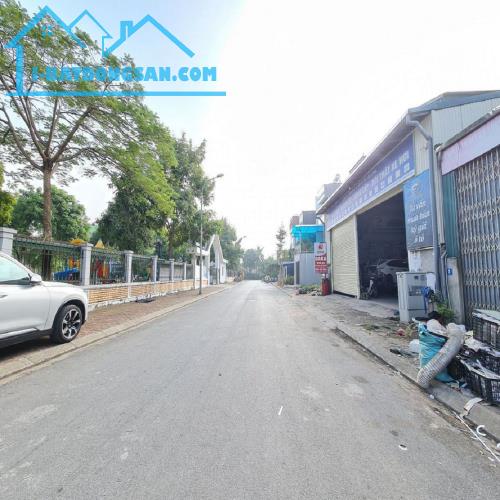 Đất Đa Tốn, Gia Lâm. 70m2 7 chỗ vào nhà thoải mái quay đầu. Lh 0989894845 - 2