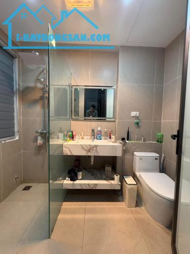 TRUNG TÂM GIA THỤY 40M2 x 6T ÔTÔ TRÁNH ĐỖ, THANG MÁY NỘI THẤT XỊN. 16,45TỶ - 5