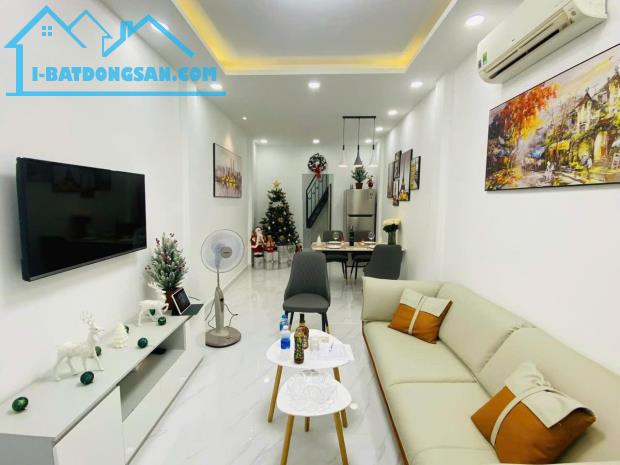 Bán nhà quận 1, đường Nguyễn Cư Trinh, 34m2, 4.8 tỷ - 1