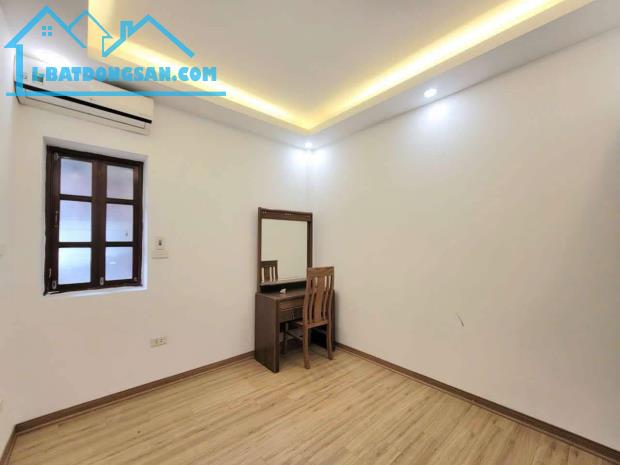 BÁN TẬP THỂ BÁCH KINH XÂY - 100M2. GIÁ 3.6 TỶ - 2