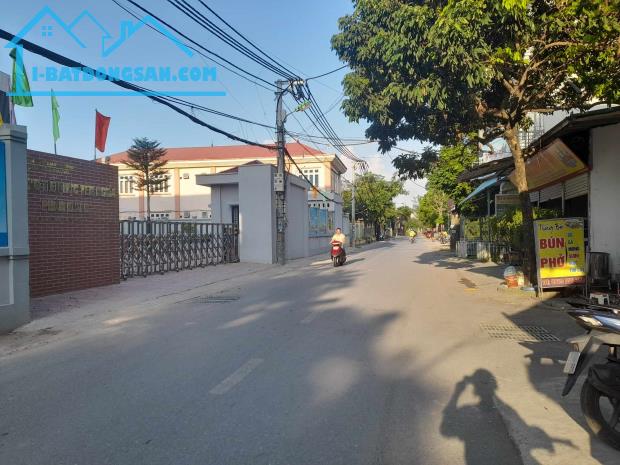 ĐẤT YÊN NGHĨA GẦN TRƯỜNG HỌC 35M 2 TỶ