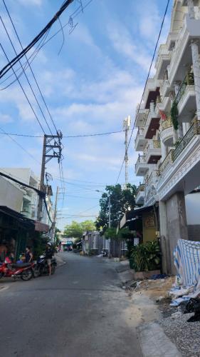 Bán nhà đường Hương Lộ 2 - 64m² 5 TẦNG 5PN mới Hoàn thiện - Hẻm 2 Ô Tô - 5