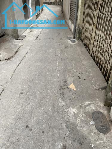 Nhà phố Kim Mã – Ngõ thông – Nhà xây mới đẹp – 30m2 – 4 tầng – 5.5 tỉ