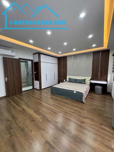 NGUYỄN VĂN CỪ 51M2 x 6T THANG MÁY LÔ GÓC NHÀ MỚI TIỆN ÍCH BẠT NGÀN. 9,25TỶ