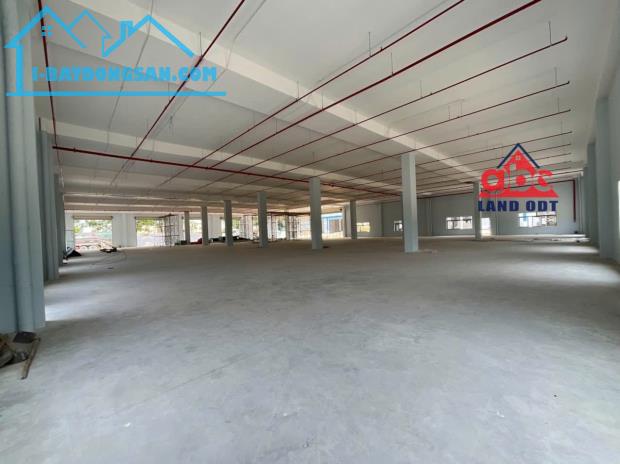 Cho thuê nhà xưởng chuyên ngành may mặc, KCN dệt may Bình An, 9700m2, giá 1 tỷ 090.