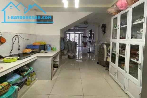 Bán nhà hẻm Lũy Bán Bích, Tân Phú, 3m x 13.5m, 43 m², giáp Quận 6 - Giá 5.2 tỷ TL - 1