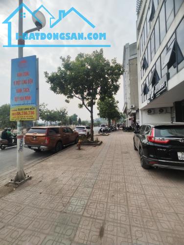 CẦN TÌM GẤP CHỦ MỚI CHO E NÓ ❗❗❗   Phố Hồng Tiến - Long Biên 46M x 6 Tầng x MT 4M - 5