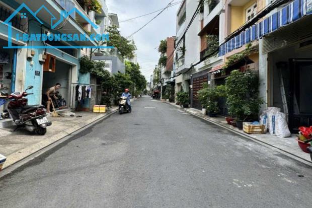 Bán nhà hẻm xe tải, Nguyễn Thế Truyện, Tân Phú, 3.2m x 19m, 59 m² - Giá 6.6 tỷ TL - 1